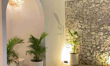 Rumah villa full furnish ada kolam renang di dekat hotel sheraton