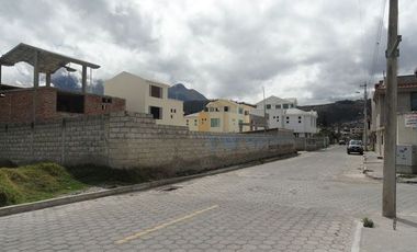Terreno de venta en Otavalo, Conjunto Milenium, 180 m2