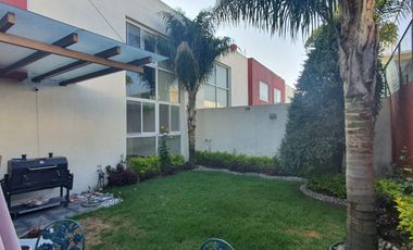 Amplia y Hermosa Casa en Renta en Metepec a 2 Cuadra De Av Tecnológico y Av Las Torres a Unos Pasos De La Estación Del Tren Tecnológico
