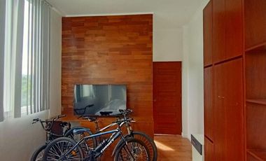 Fully Furnished 3 Beds House and Lot with Swimming Pool (inside in high end subdivision, overlooking mountain breeze)