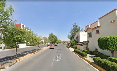 GRAN OPORTUNIDAD DE REMATE!!!! HERMOSA CASA CON POSESIÓN, ENTREGA INMEDIATA!!!VILLAS DEL REAL, TECÁMAC