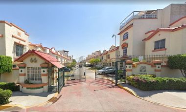 GRAN OPORTUNIDAD DE REMATE!!!! HERMOSA CASA CON POSESIÓN, ENTREGA INMEDIATA!!!VILLAS DEL REAL, TECÁMAC