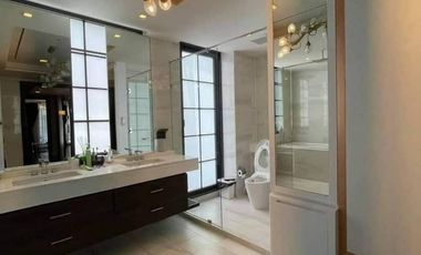 Sale with Tenant Quarter 31