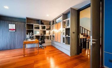 Sale with Tenant Quarter 31