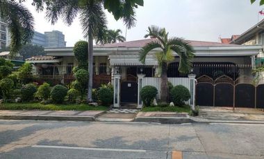 4BR House For Sale at Teacher's Village, Quezon City