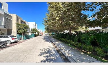 CASA EN VENTA EN COTO NOUVE