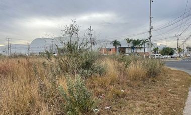 TERRENO USO DE SUELO MIXTO LA TIJERA