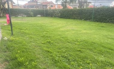Oportunidad departamento en venta con 110m2C en los Multifamiliares El Jardín – Cuenca