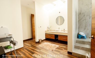 CASA EN VENTA EN VALLE DE LOS REYES