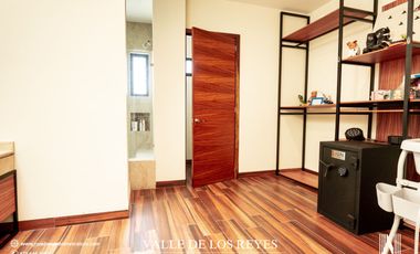CASA EN VENTA EN VALLE DE LOS REYES