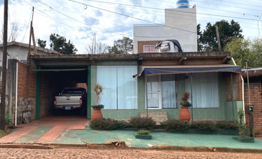 Casa con Local Comercial