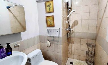 For Sale: Your Paranque Lifestyle Starter – A Semi-Furnished Condo in Woodsville Viverde Mansions