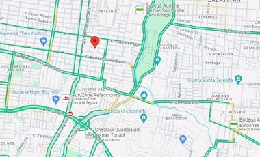 !! ADQUIERE!! AMPLIA CASA MUY CENTRICA EN LA COLONIA INSURGENTES, JALISCO!!