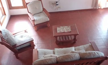 Casa en Barrio Bickel Alquiler x día hasta 7 personas