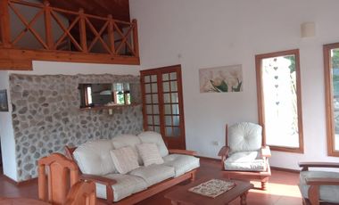 Casa en Barrio Bickel Alquiler x día hasta 7 personas
