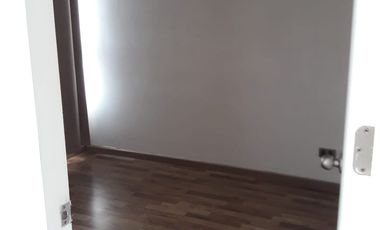 Se arrienda lindo dep 1D1B Metro Hospitales