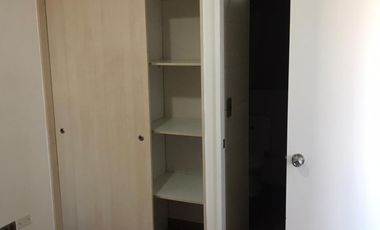 Se arrienda lindo dep 1D1B Metro Hospitales