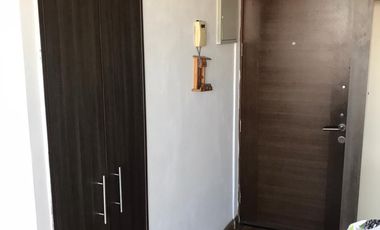 Se arrienda lindo dep 1D1B Metro Hospitales