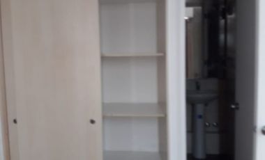 Se arrienda lindo dep 1D1B Metro Hospitales