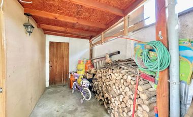 Se vende segura casa en Galilea, Curicó. Cuatro piezas dos baños