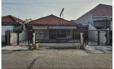 Rumah Manyar Tirtomoyo Surabaya Timur SHM dekat DharmahusaDA Wisma Mukti