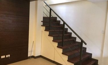 Spacious Apartment or Townhouse in Lahug, Cebu City