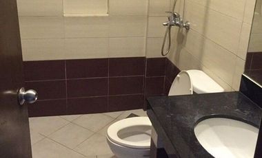 Spacious Apartment or Townhouse in Lahug, Cebu City