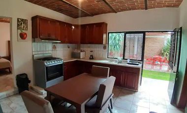 CASA EN VENTA RAQUET CLUB, SAN JUAN COSALÁ, JOCOTEPEC, JALISCO
