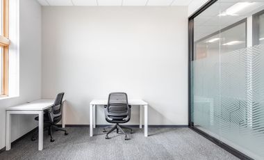 Acceso diario 24 horas a una oficina de diseño para 2cpersonas en Spaces Colina Campestre