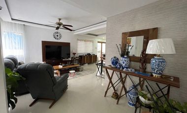 AS - FOR SALE: 4 Bedroom House in Loyola Grand Villas, Quezon City