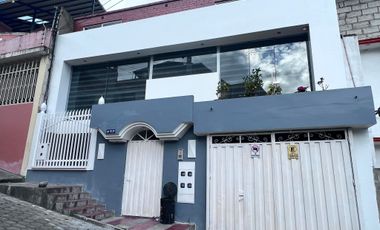 Casa rentera en venta en Cdla. Pio Jaramillo
