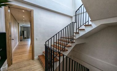 New Modern 3 Storey Townhouse with Roof Deck in Mandaluyong City For Sale