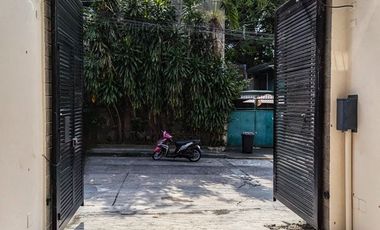 New Modern 3 Storey Townhouse with Roof Deck in Mandaluyong City For Sale