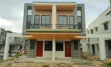 READY FOR OCCUPANCY 3- bedroom duplex house and lot for sale in Bellize North Consolacion Cebu