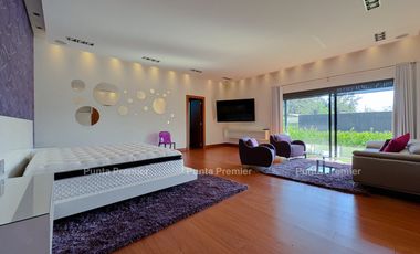 Residencia En Renta Zotogrande Andares Zona Dorada Zapopan.