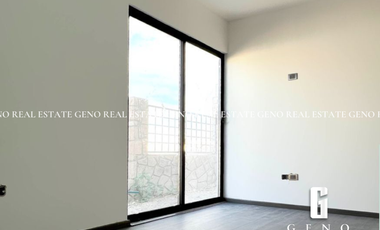 CASA EN VENTA EN VALLE ESCONDIDO CON RECAMARA EN PLANTA BAJA