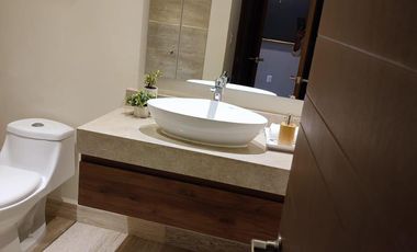 CASA EN VENTA EN CANCÚN, QUINTANA ROO, RESIDENCIAL ARBOLADA, OPORTUNIDAD!!!