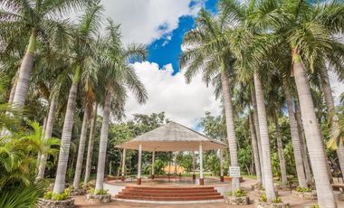 CASA EN VENTA EN CANCÚN, QUINTANA ROO, RESIDENCIAL ARBOLADA, OPORTUNIDAD!!!