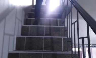 MALATE MANILA 4-STOREY TOWNHOUSE FOR RENT WITH 3-BEDROOMS 1-PARKING