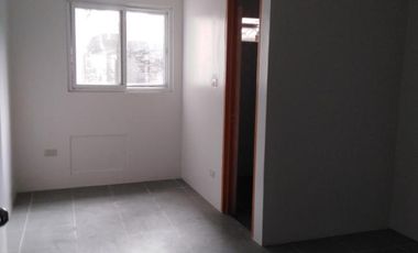 MALATE MANILA 4-STOREY TOWNHOUSE FOR RENT WITH 3-BEDROOMS 1-PARKING