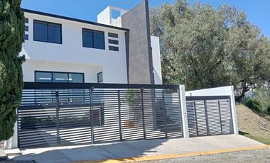 CASA EN PRE-VENTA EN PEDREGAL DE ECHEGARAY