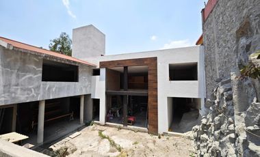CASA EN PRE-VENTA EN PEDREGAL DE ECHEGARAY