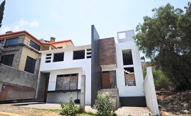 CASA EN PRE-VENTA EN PEDREGAL DE ECHEGARAY