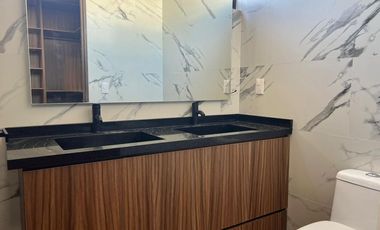 ESPECTACULAR CASA NUEVA EN RENTA EN ZEN LIFE II