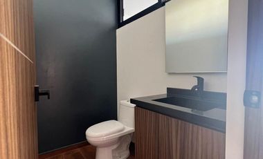 ESPECTACULAR CASA NUEVA EN RENTA EN ZEN LIFE II