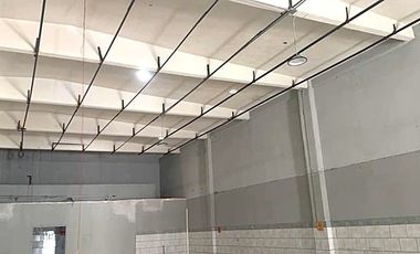 Local Comercial sobre Avenida Cuauhtémoc, 12.50m de frente ideal cualquier negocio
