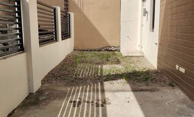 READY FOR OCCUPANCY 2 BEDROOM HOUSE AND LOT IN LIPA