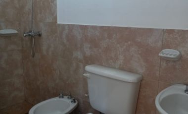 SE VENDE OPOTUNIDAD EN BARRIO PUEYRREDON