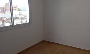 SE VENDE OPOTUNIDAD EN BARRIO PUEYRREDON