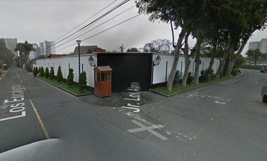 VENTA DE CASA COMO TERRENO DE 1140m2 EN EXCLUSIVA ZONA DE SANTIAGO DE SURCO